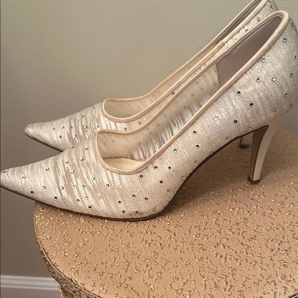 Lord & Taylor Mesh Stilettos – Size 10 Cream Rhinestone Wedding-Ready - Picture 2 of 3